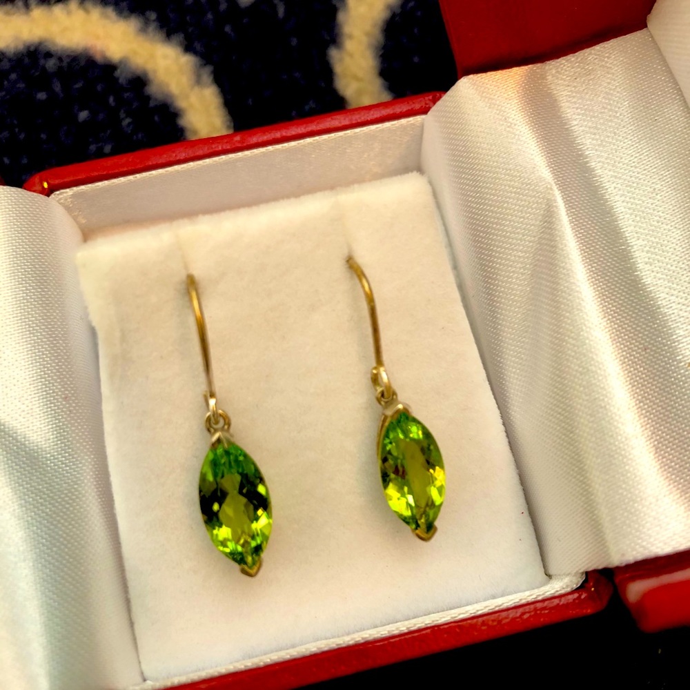 Sterling silver peridot earrings